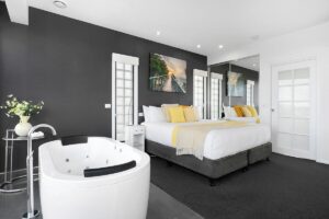 Horizon Deluxe Apartments Tasmania Australia