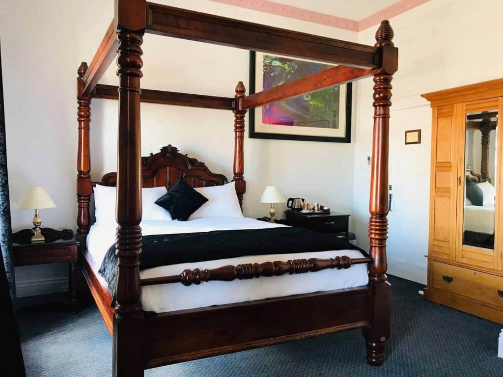 Mantra Charles Hotel Tasmania Australia