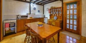 Daisy Bank Cottages Tasmania Australia