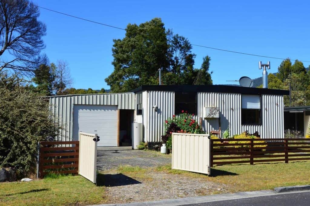 Tullah Full House, Australia Tasmania