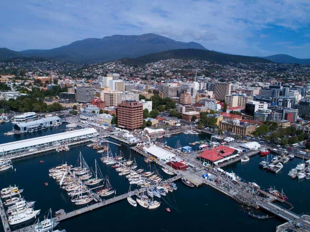 Hobart City Lights Tour, Hobart By Night, 2 hours 2 6 Passengers Activities in Tasmania