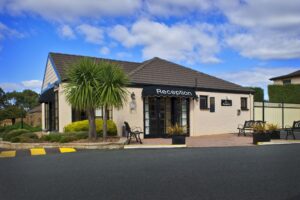 Country Club Villas Tasmania Australia