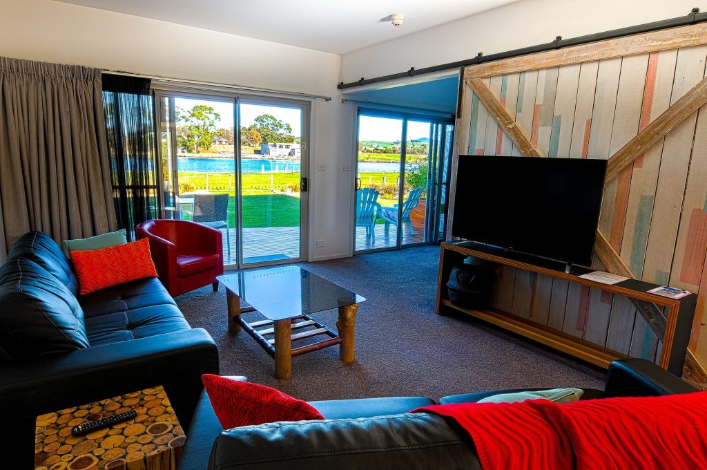 Ulverstone River Edge Apartments Tasmania