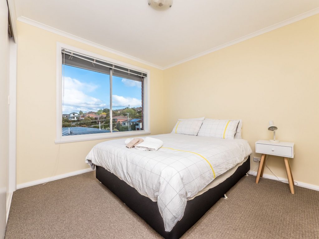 Family Home at Kingston Beach Tasmania Deals