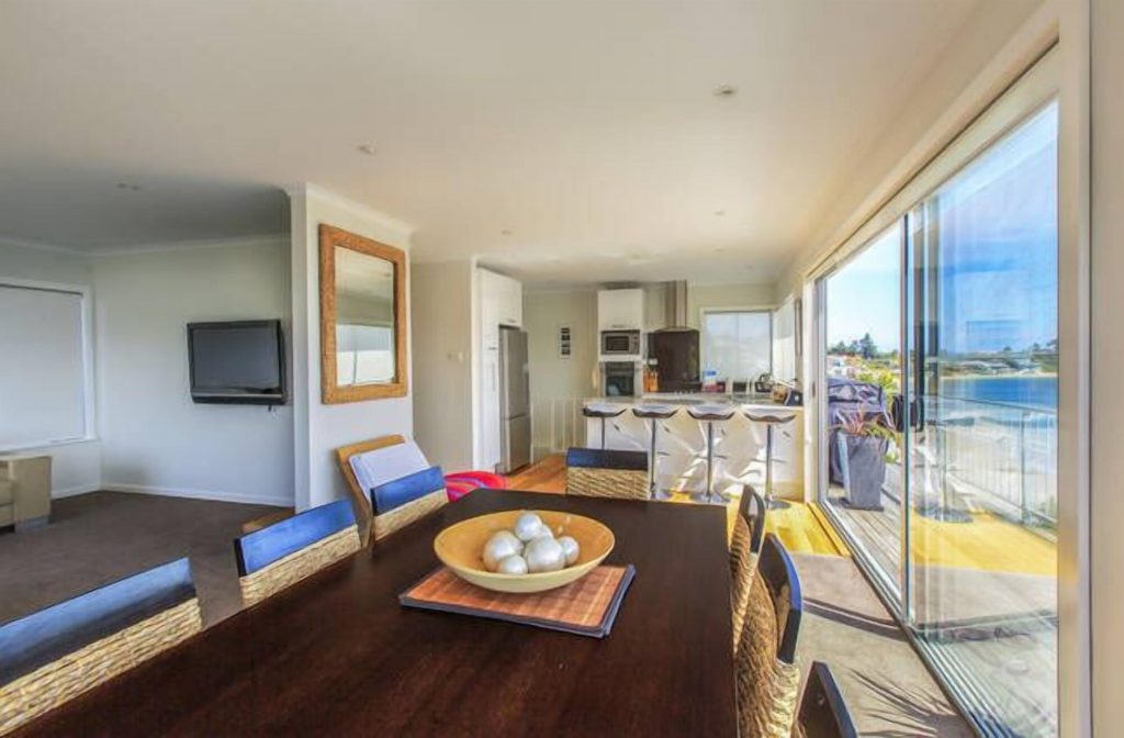 Beachbreak Opossum Bay Tasmania Deals