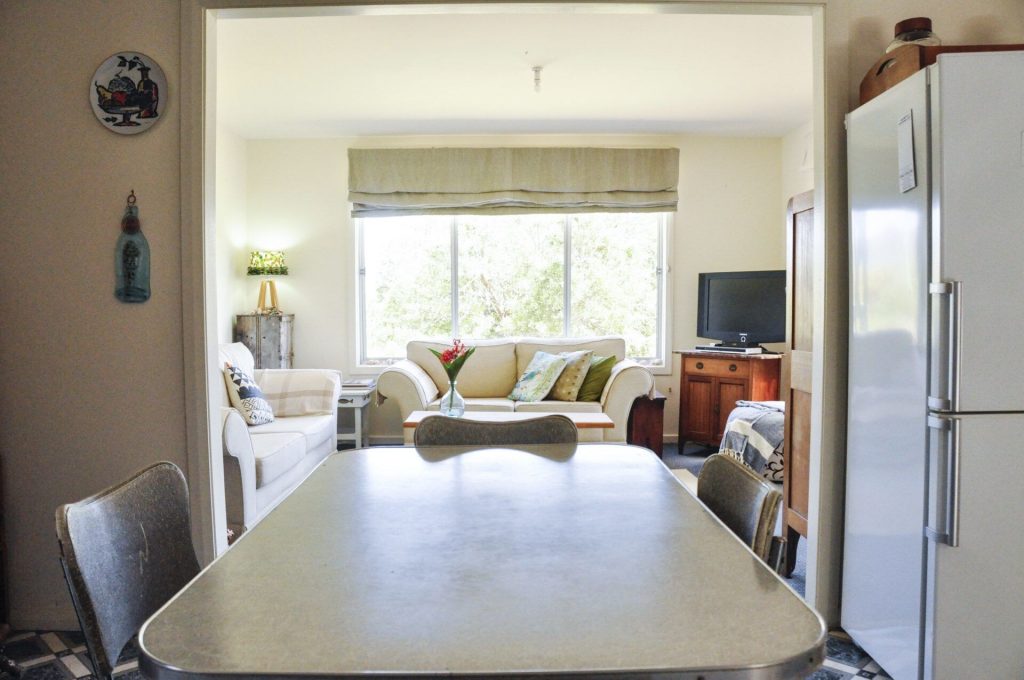 FALMOUTH Seadrift Cottage Tasmania Deals