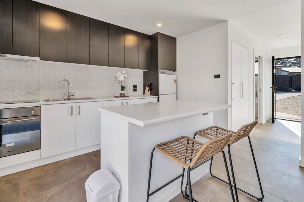 Punchbowl Executive Apartments, Australia Tasmania