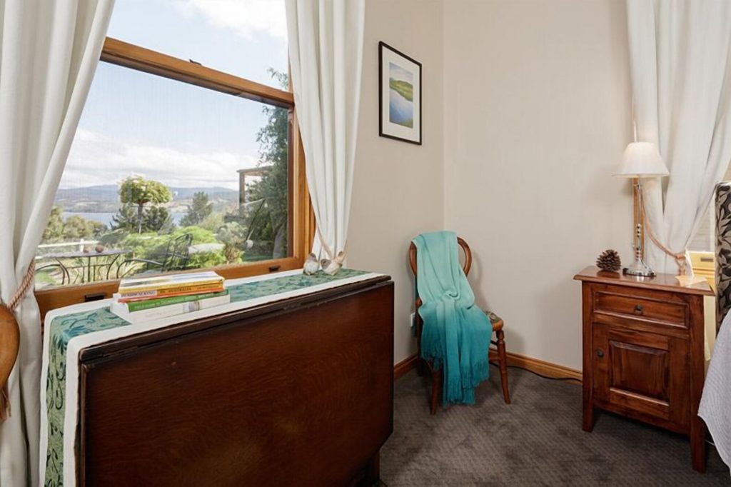 Huon Bed and Breakfast Tasmania Deals