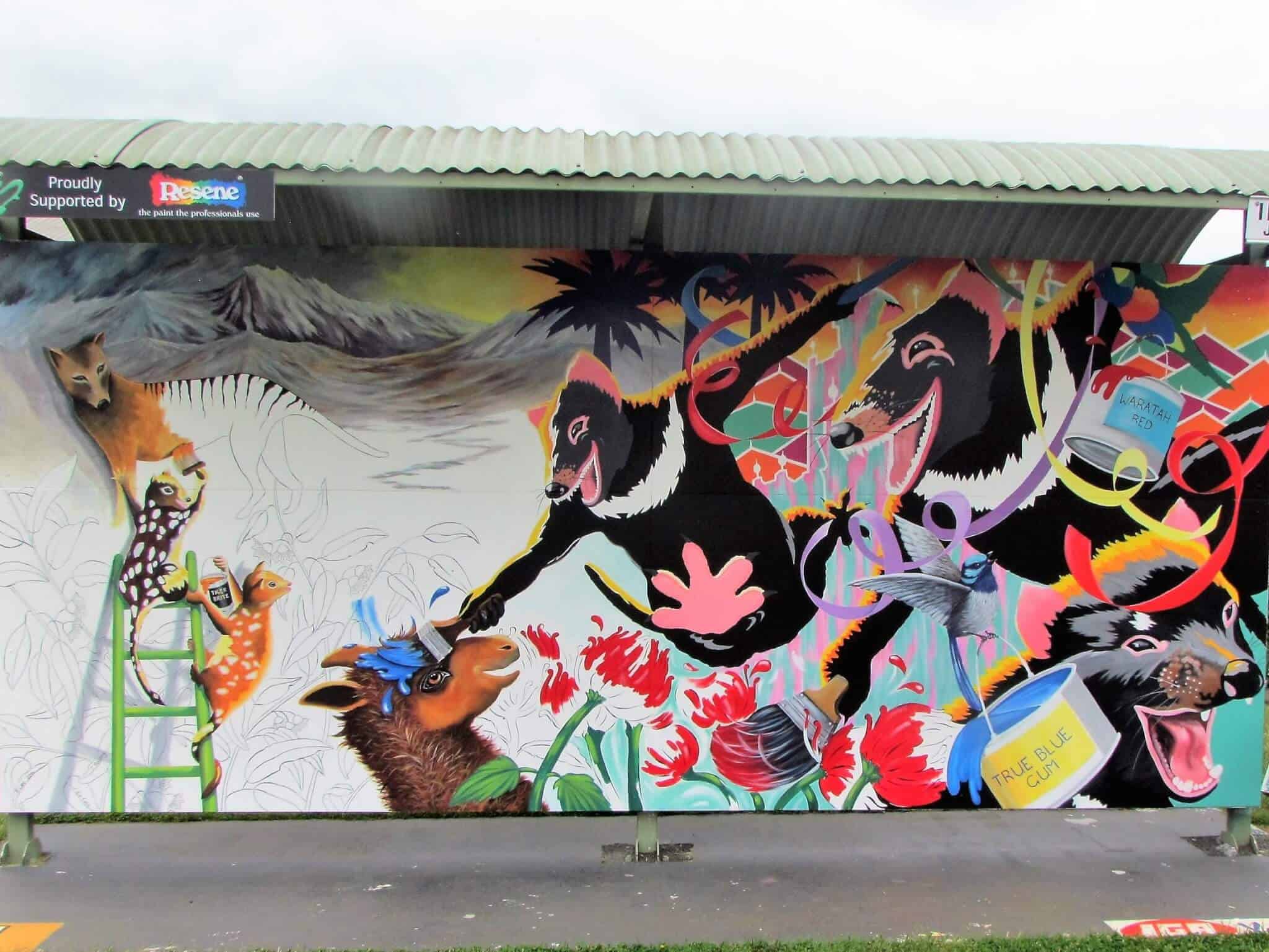 Sheffield, Tasmania The Town of Murals at Mount Roland's Foothills