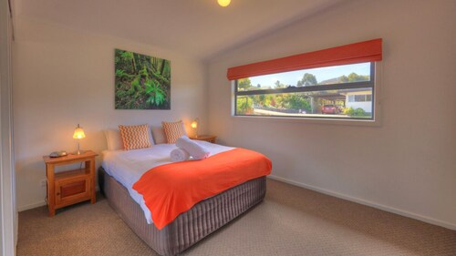 Kellraine Holiday Units Tasmania Australia